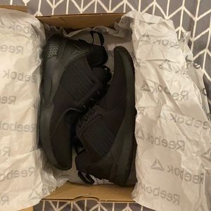 Reebok Guresu Size 7 - Women